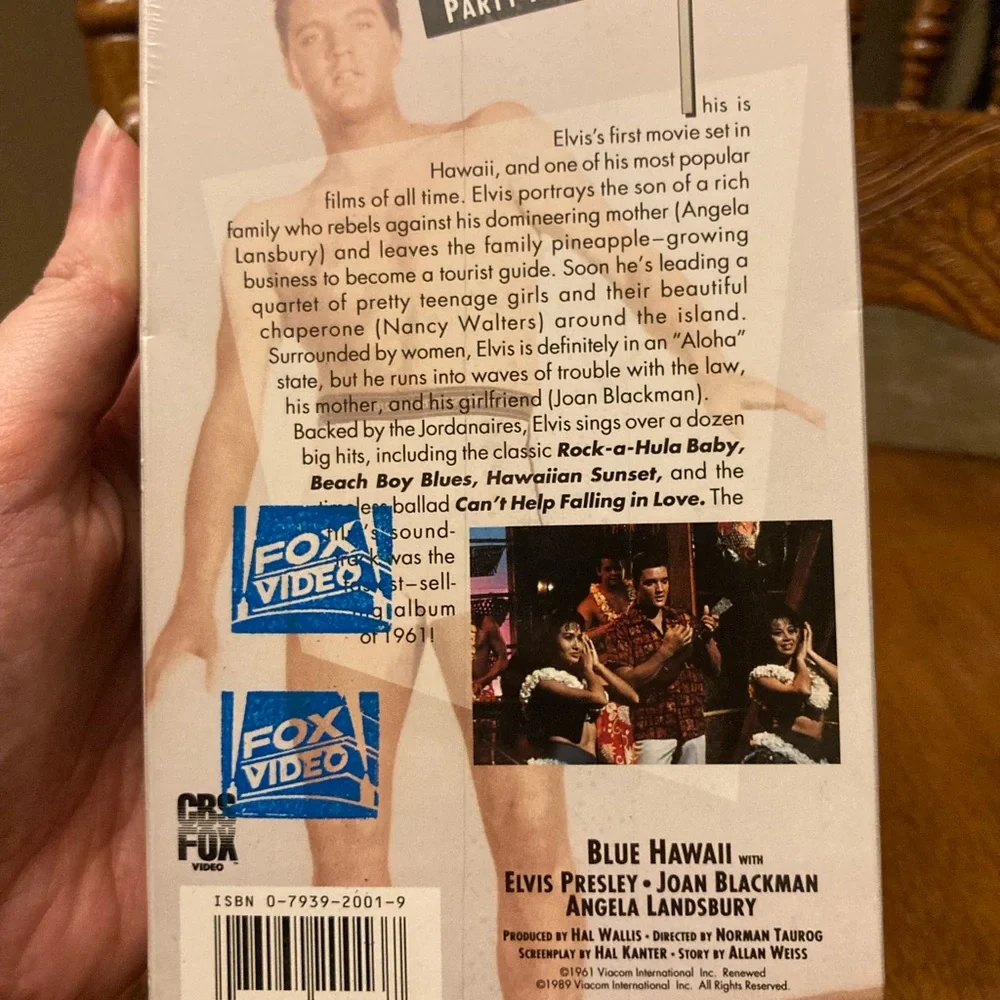 Blue Hawaii Starring Elvis Presley - Vintage Sealed VHS - Picture 5 of 5